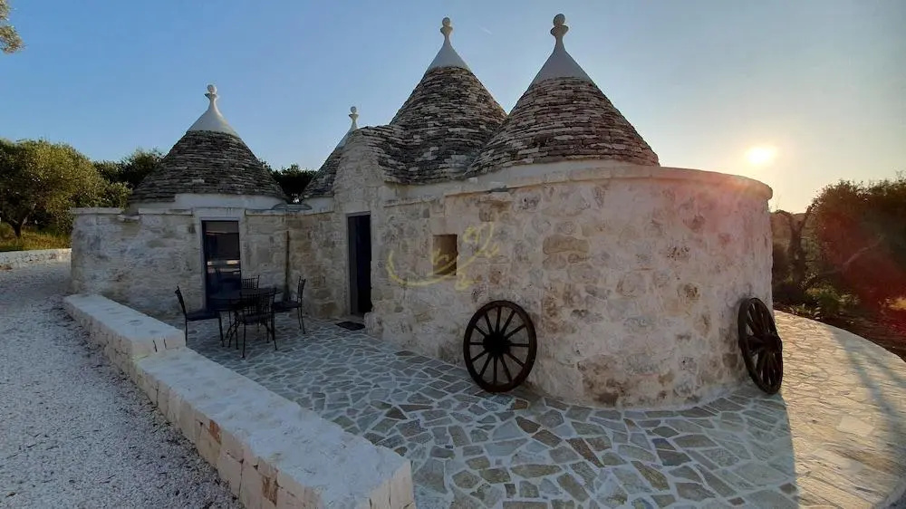 TD Trulli di Carole Renovated Trulli with Pool