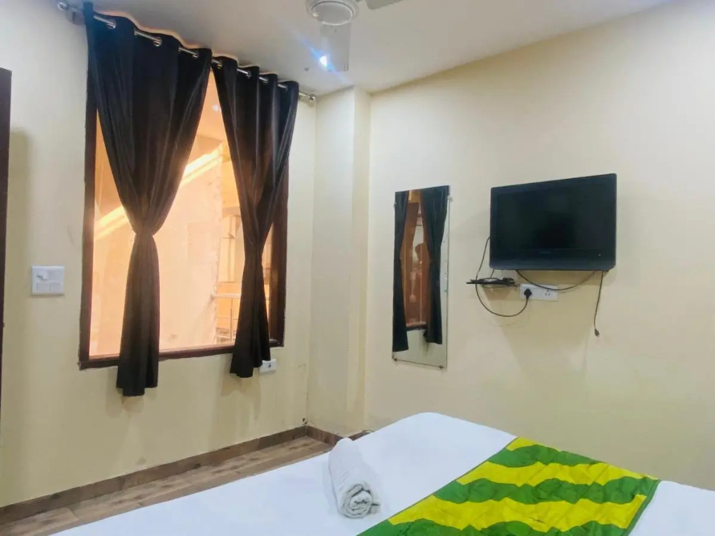 Qotel Flagship Hotel Sagarpur
