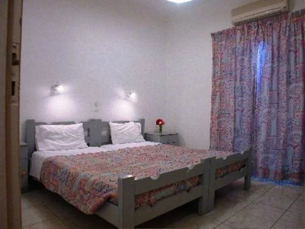 Michel Apartments