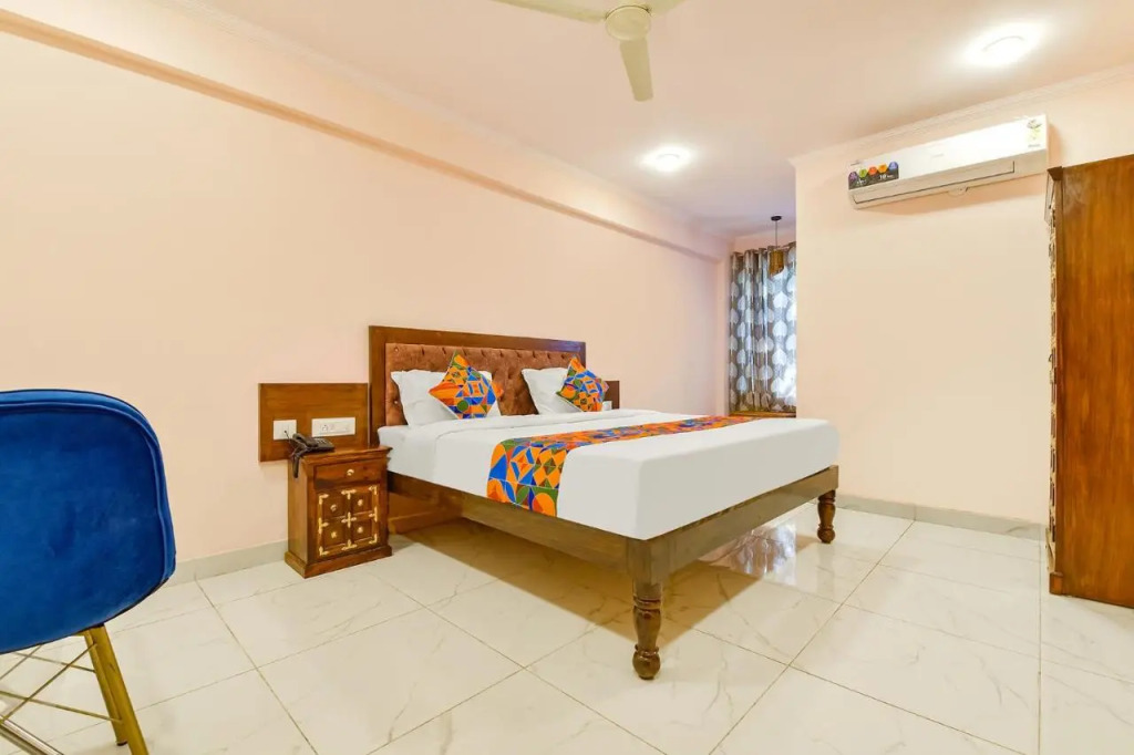 FabHotel JBS Heritage