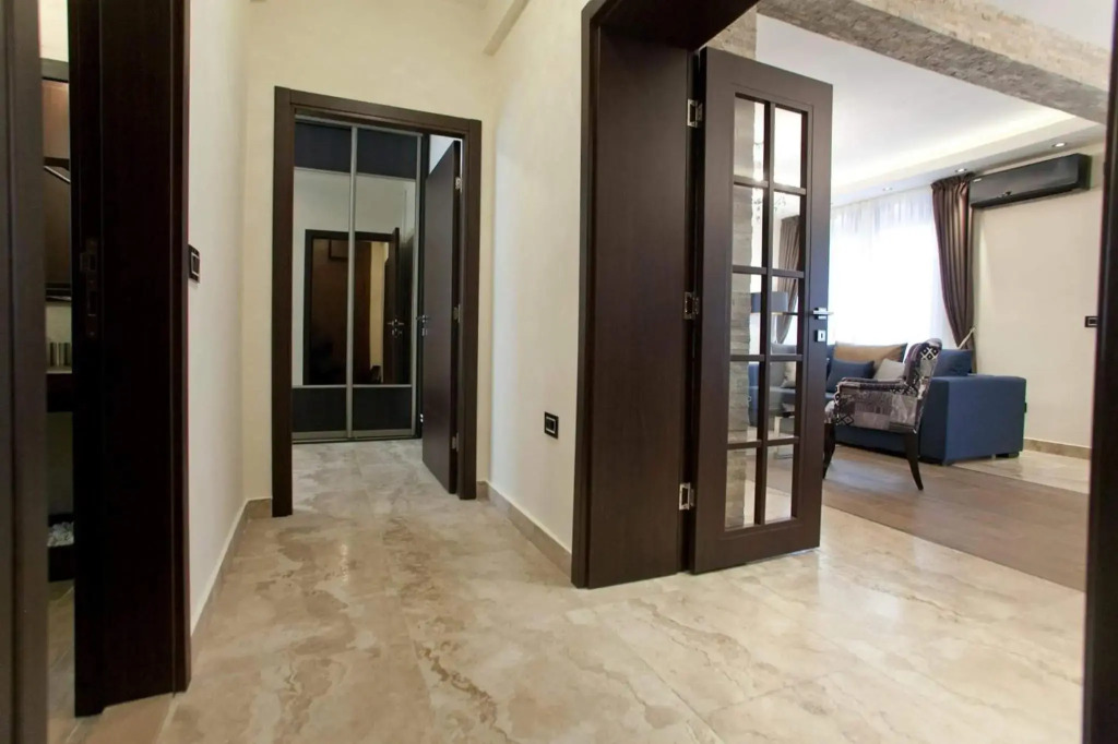 Belgrade's 1st class apartment, Vracar
