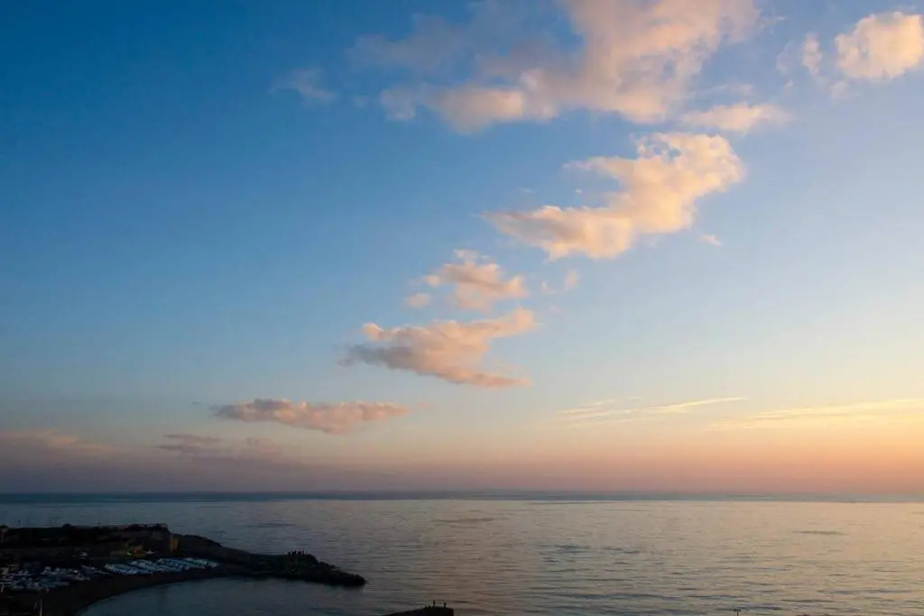 ALTIDO Splendid Apartment for 8 with Beautiful SeaView