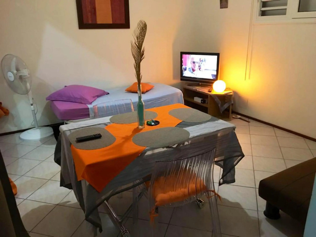 Appartement d'une chambre avec jardin amenage et wifi a Le Gosier a 3 km de la plage