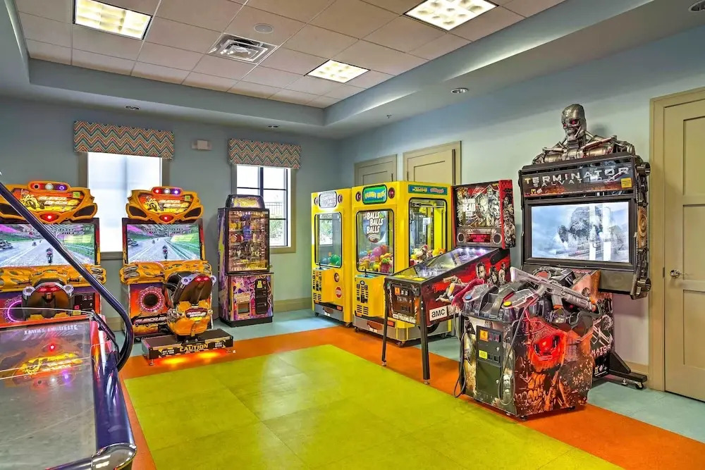 9 Mi to Wdw: Resort Retreat w/ Heated Pool!