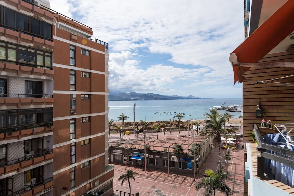 Canteras Luxury Beach Apartments