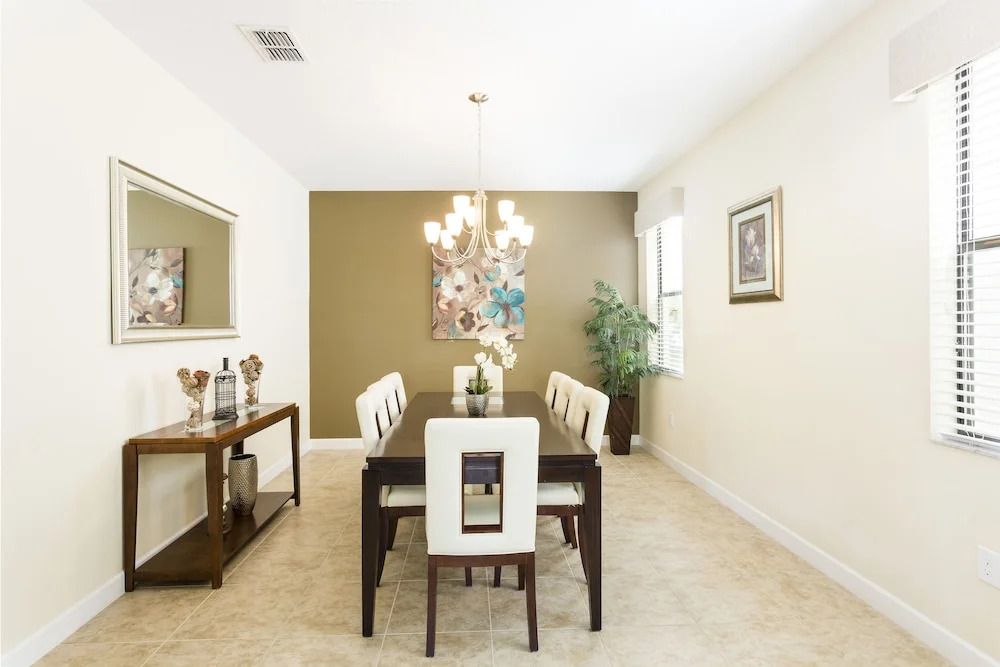 Tr_517r Oasis Holiday 6 Bedroom Home