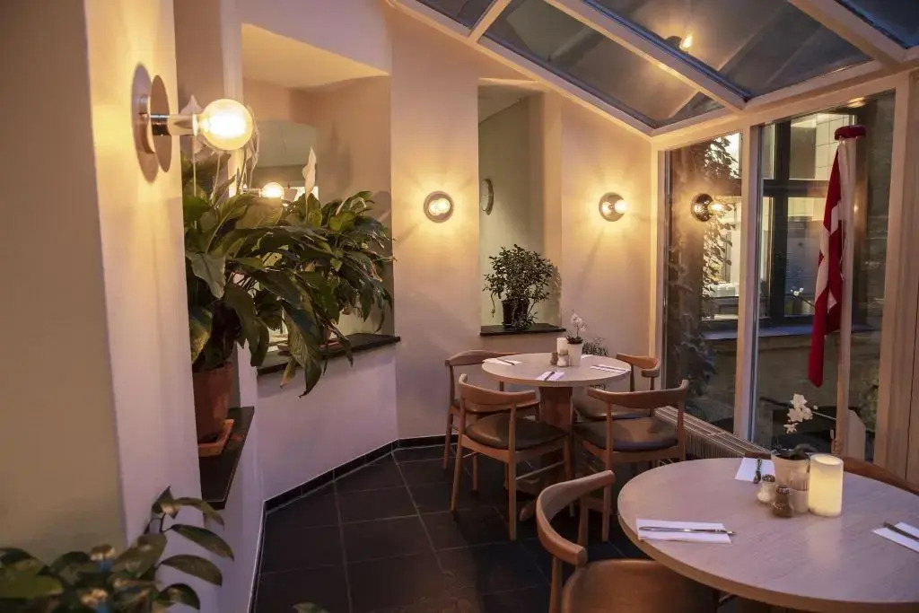City Hotel Nebo