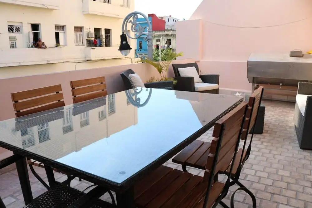 Casa Zenia Habana
