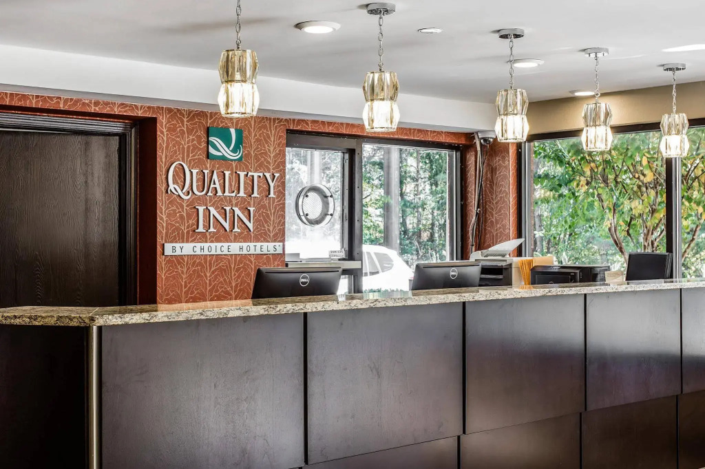 Quality Inn & Suites Columbia