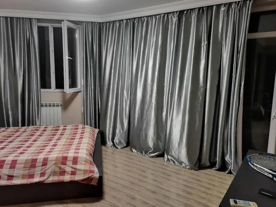 200m apartamenty na pljazhe Ureki dlja otdyha bol'shoj sem'i ili kompanii