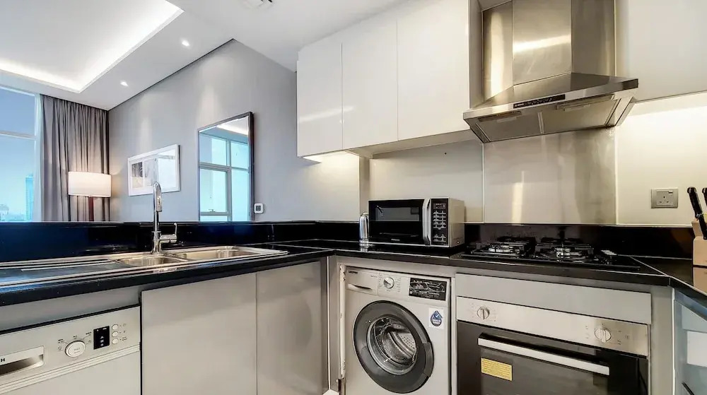 Manzil - 1BR in Business Bay w Burj & Canal Views