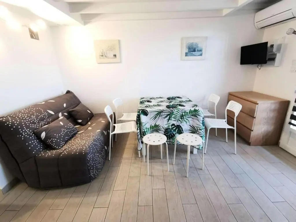 Résidence GRANDE BLEUE - Maisons & Villas pour 6 Personnes 274