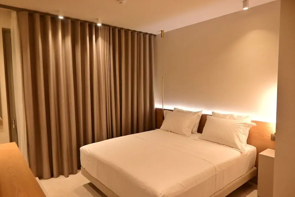 Balance Accommodation