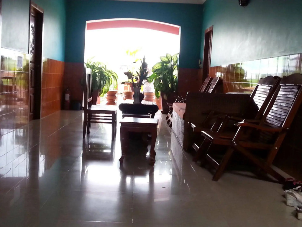 Ta Som Guesthouse & Tour Services