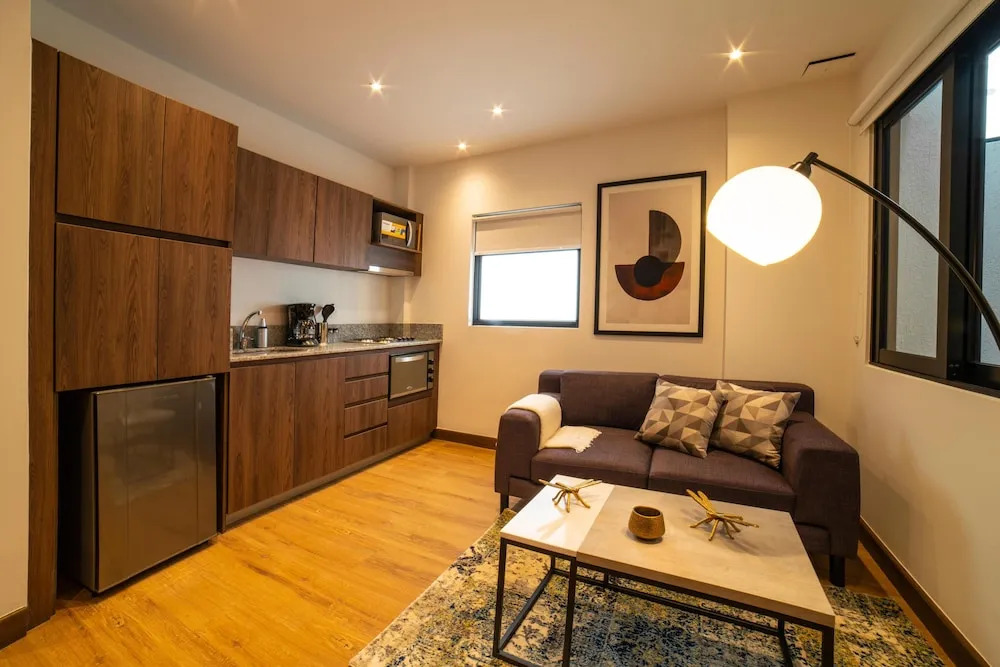 Cali River Suites by Yellowkey Capital