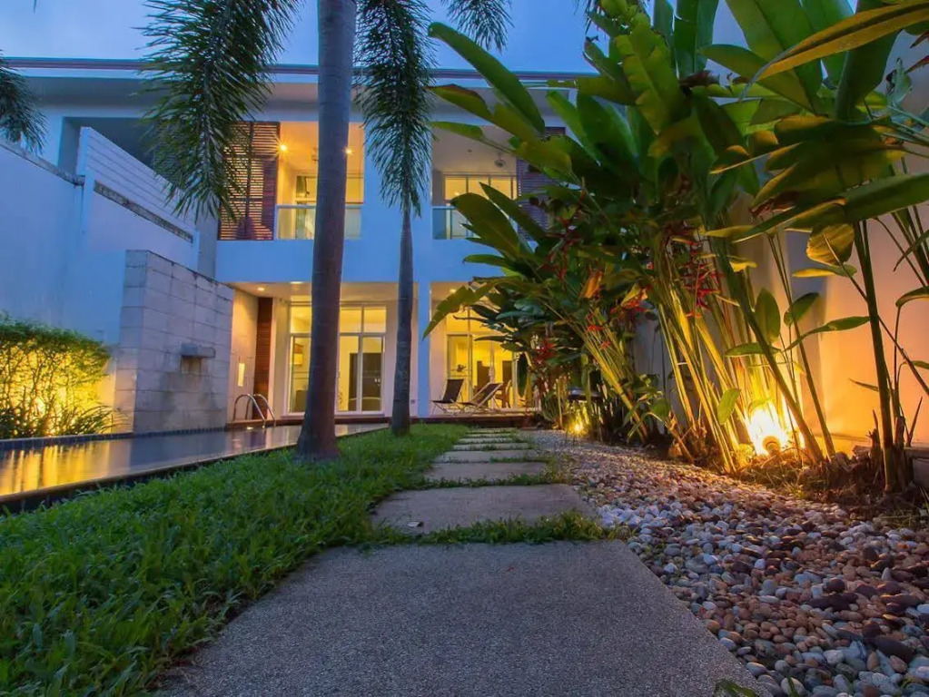 Bang Tao Beach Pool Villa