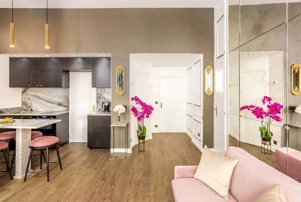 Luxury 3 Bedroom Loft - Le Marais