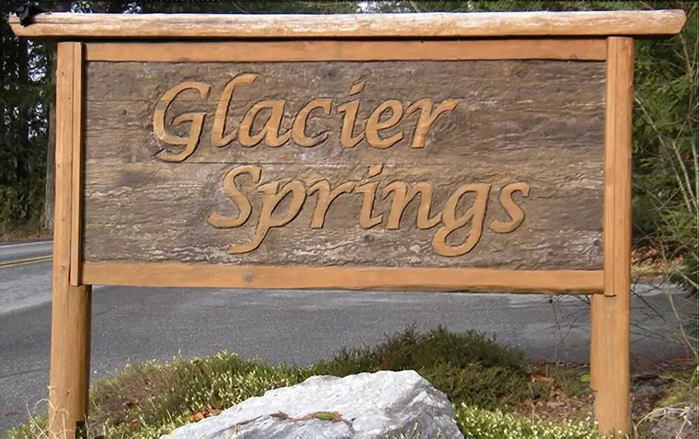 Glacier Springs Cabin #02 - The Come on Up Cabin!