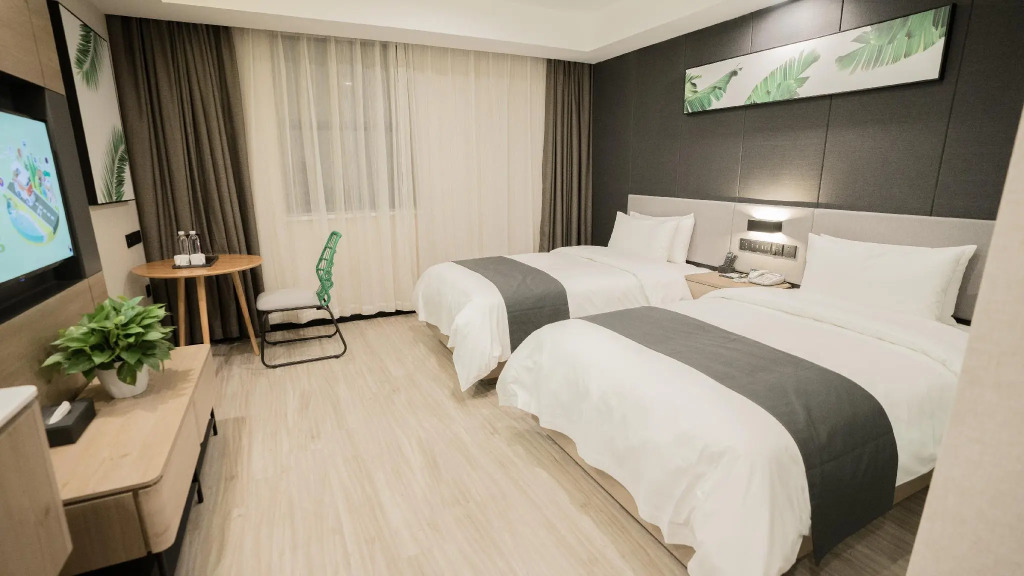 UP and IN Hotel Guizhou Zunyi Honghuagang District High-Speed Railway Station