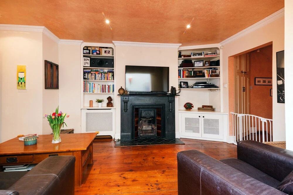 Bright Munster Road Apartment - MM2