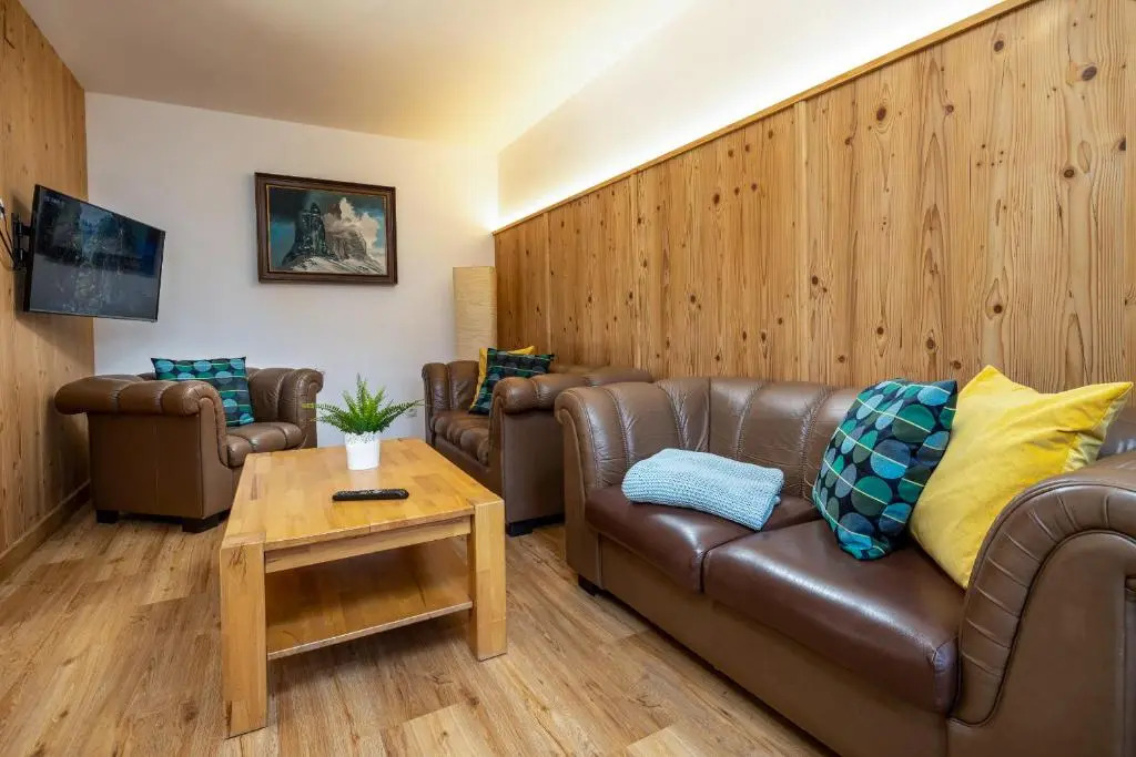Chalet SONNECK Summer Card included