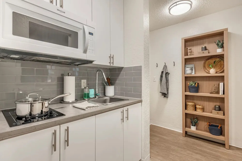 InTown Suites Extended Stay Nashville TN - Madison