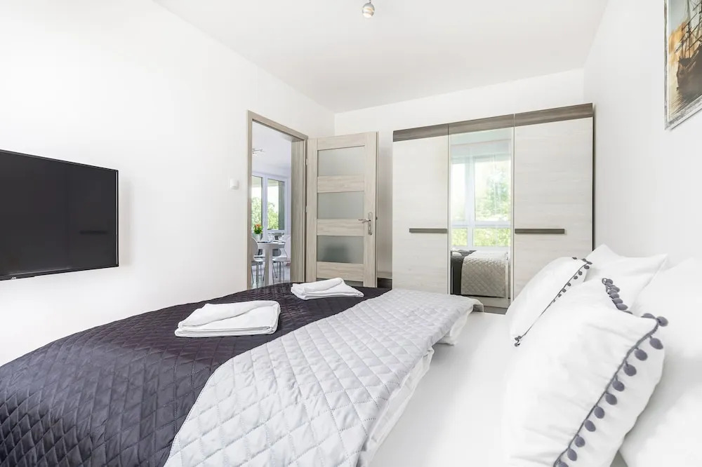Apartament Deluxe Platany C38 by Renters