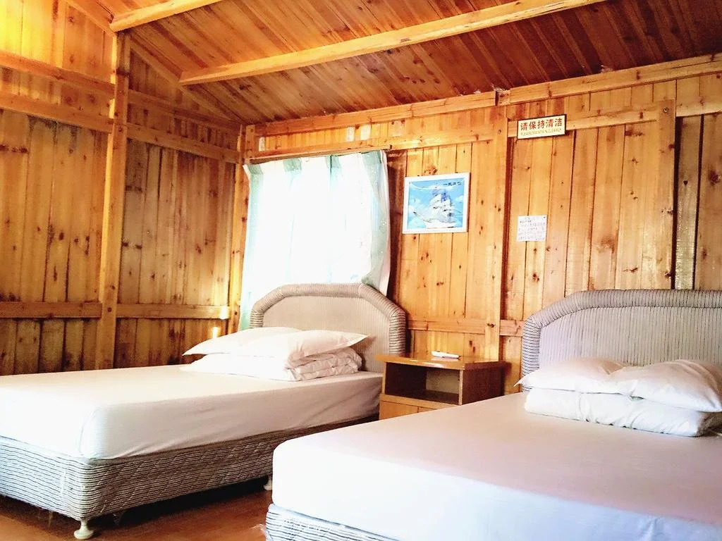 Shenzhen Xiyong Sea Silver Wooden House Resort