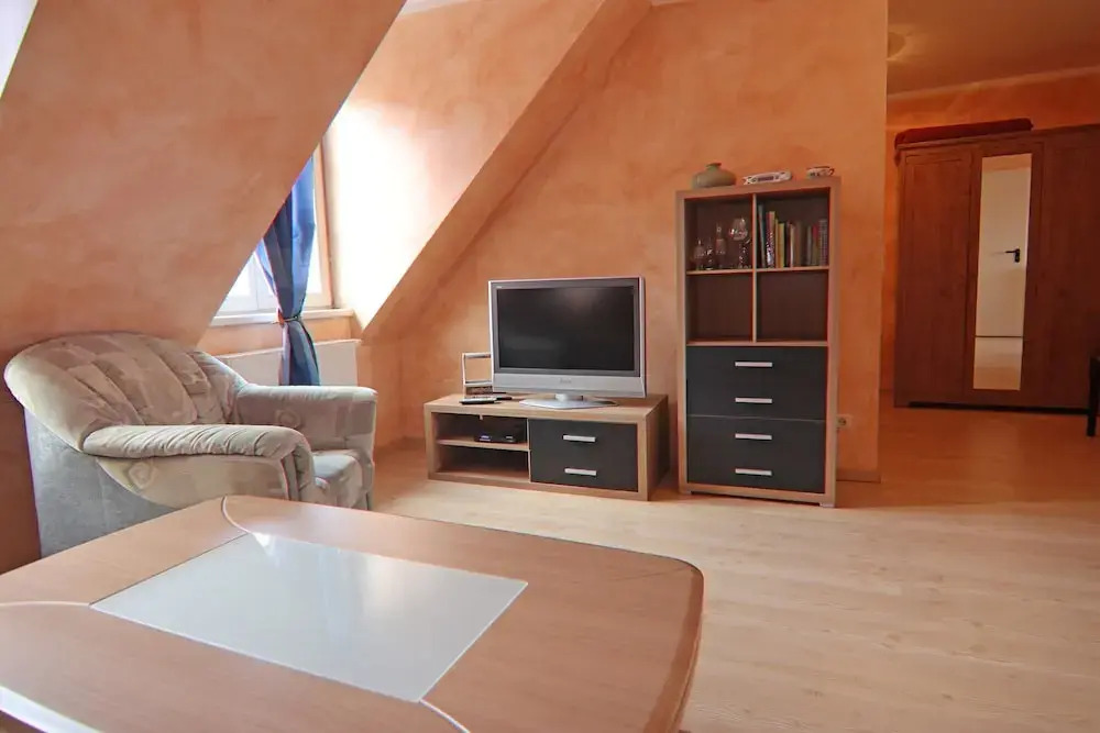 Wunderschoene Ferienwohnung an der Mueritz