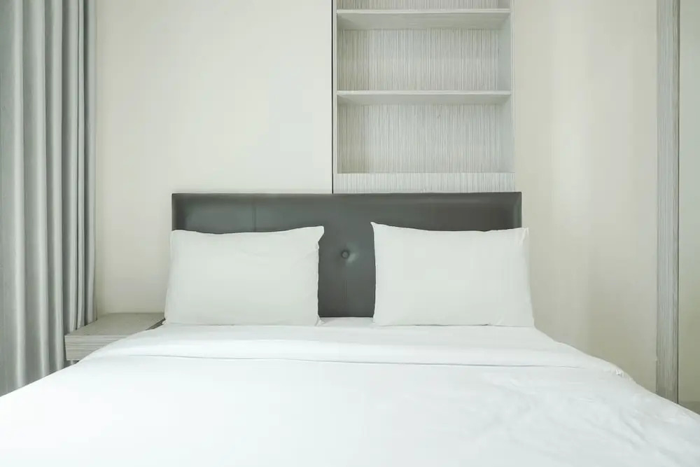 Comfort 2BR at Tree Park City BSD Apartment By Travelio