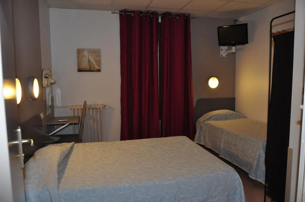 Hotel Lux