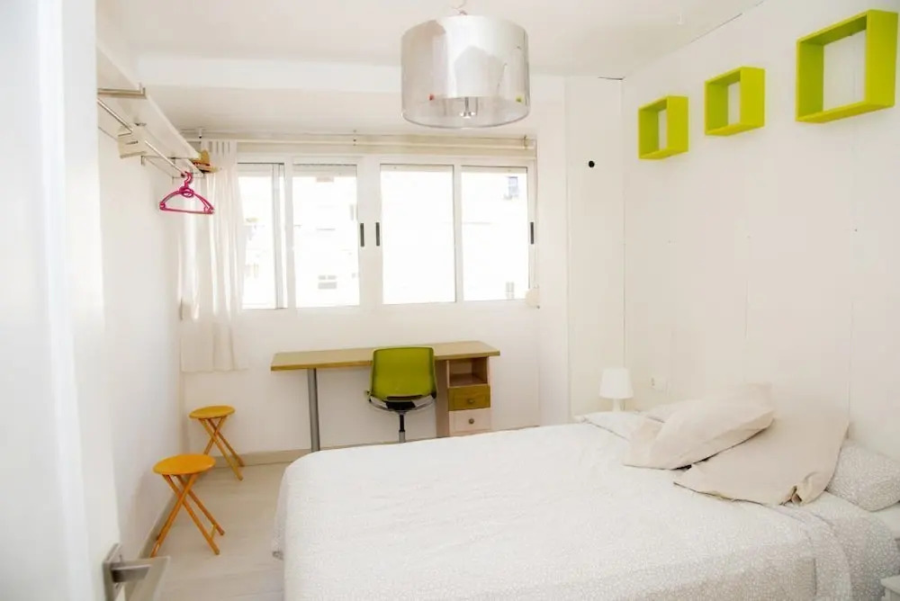 Boros Home
