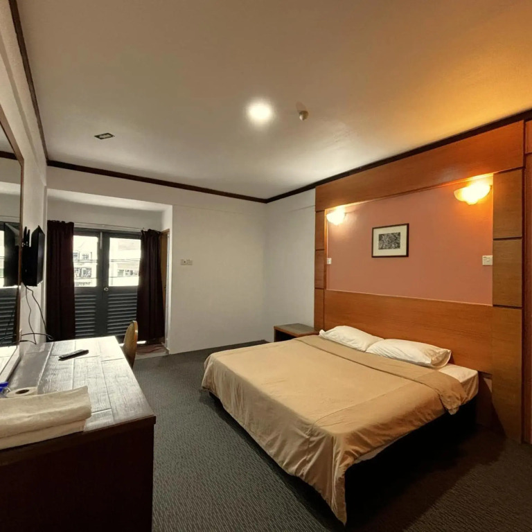 Cool Point Hotel