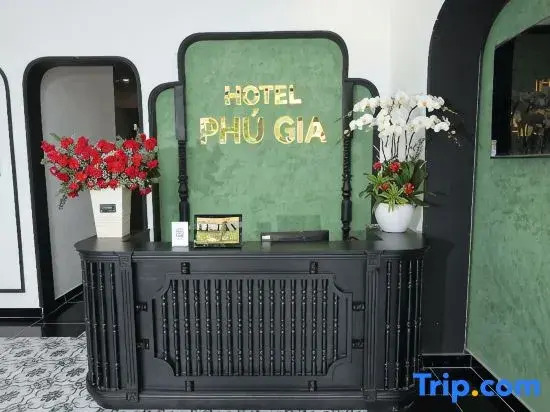 Phú Gia 228 Lê Văn Lương