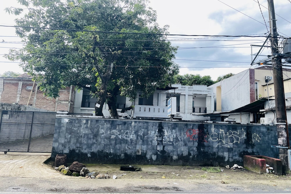 OYO 95134 Guest House Bonto Sunggu Syariah
