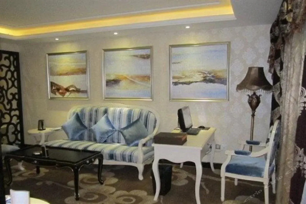 Lyrical Impression Hotel
