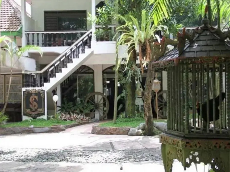 Splendid Inn