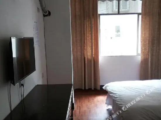 Yijia Inn