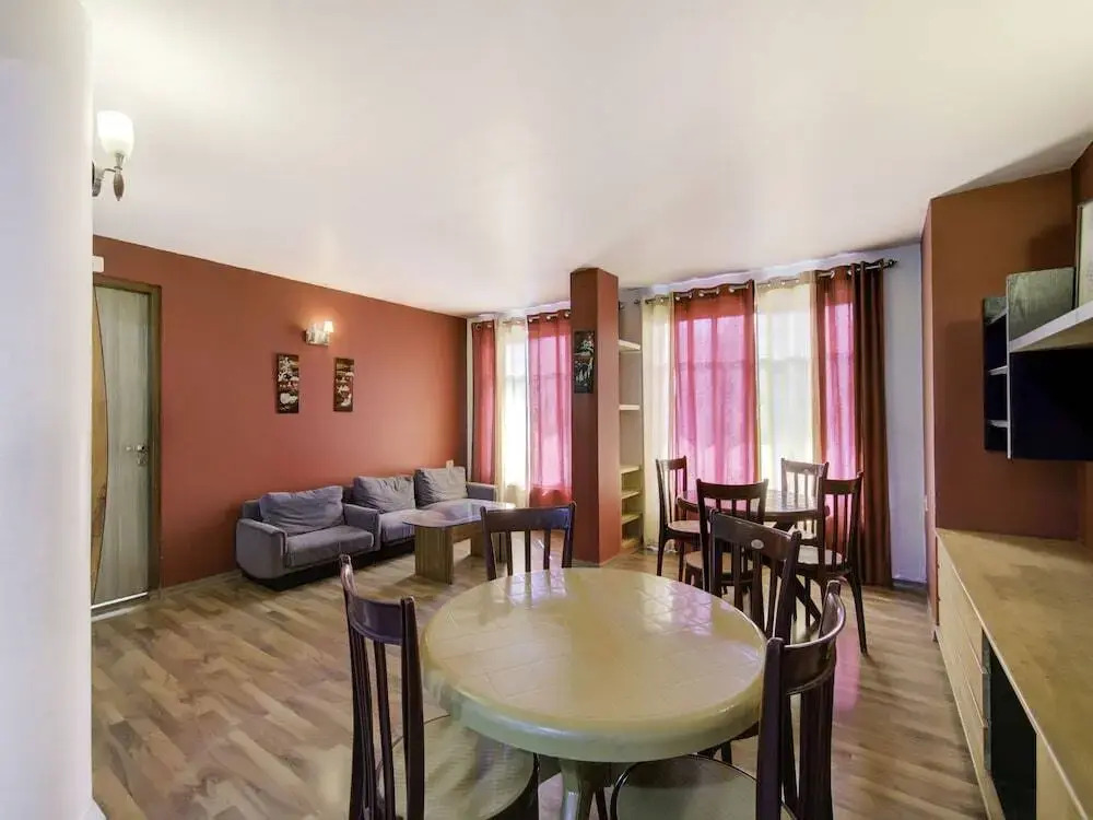 Aiban's Guest House by OYO Rooms