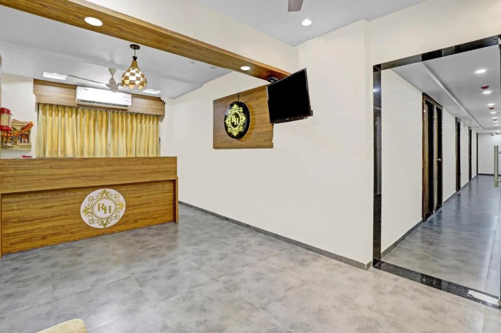 Hotel Royal Mansion, Gandhinagar