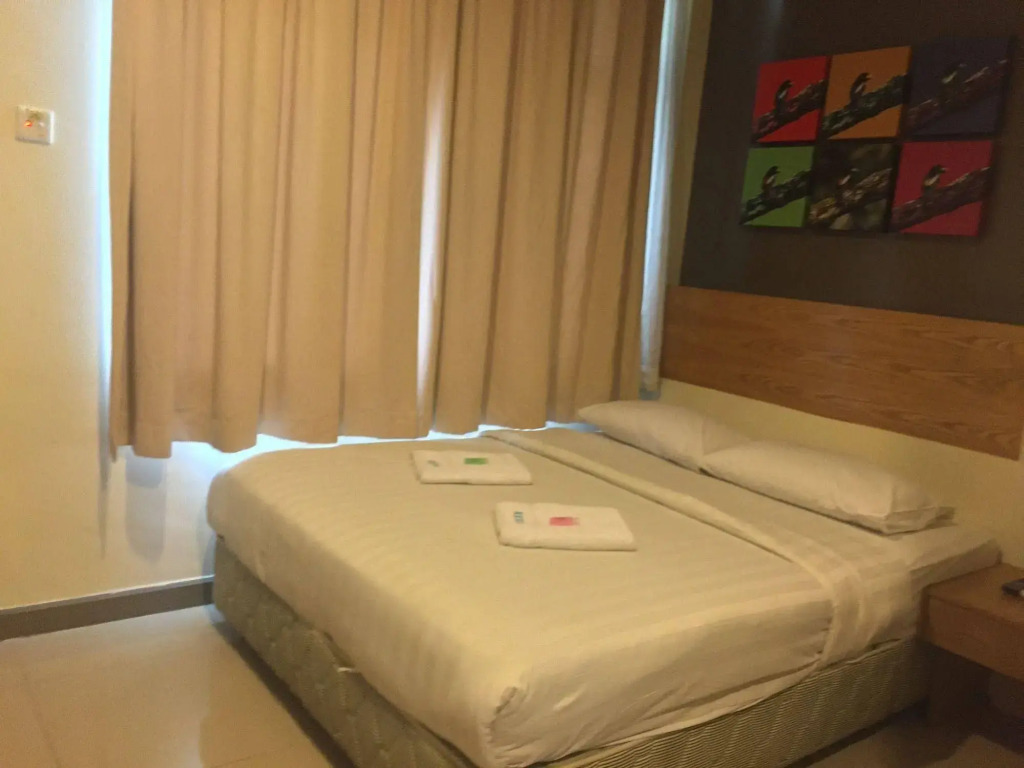 KK Suites Hotel