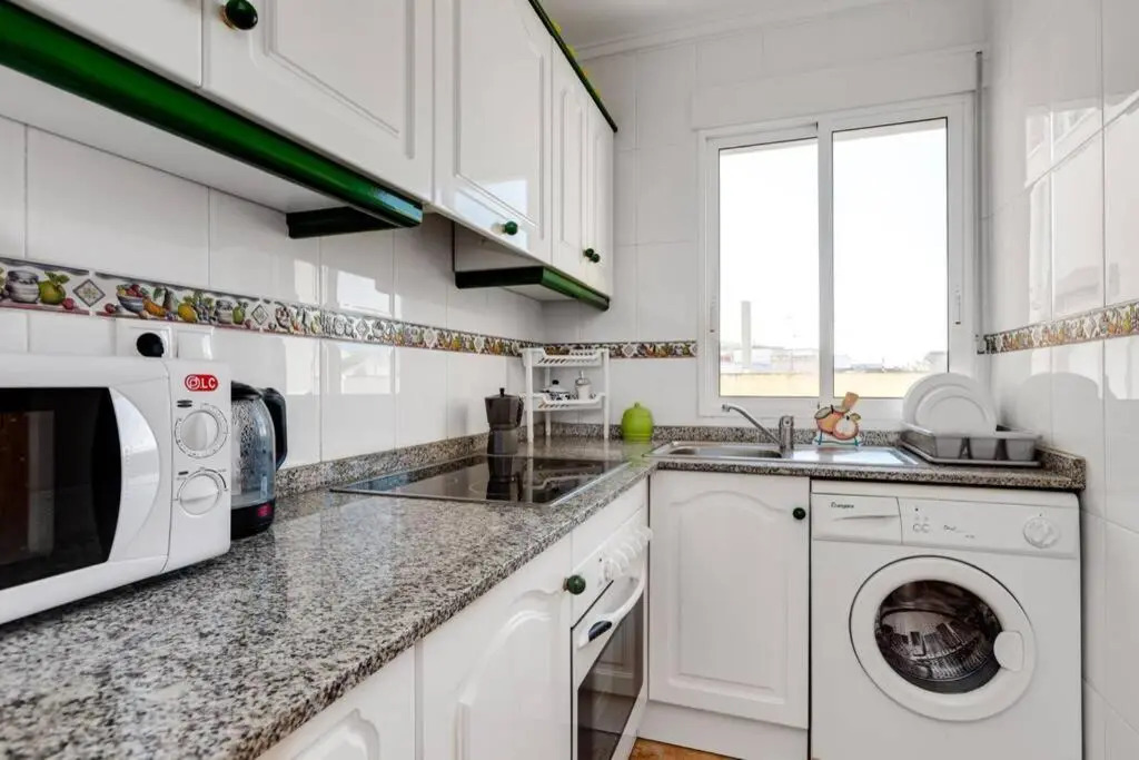Apartment Ramon Gallud 204