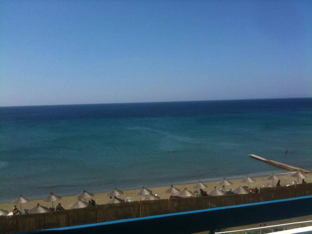 Tinos Beach Hotel