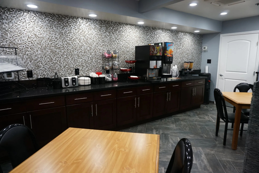 Hollywood Inn Express LAX