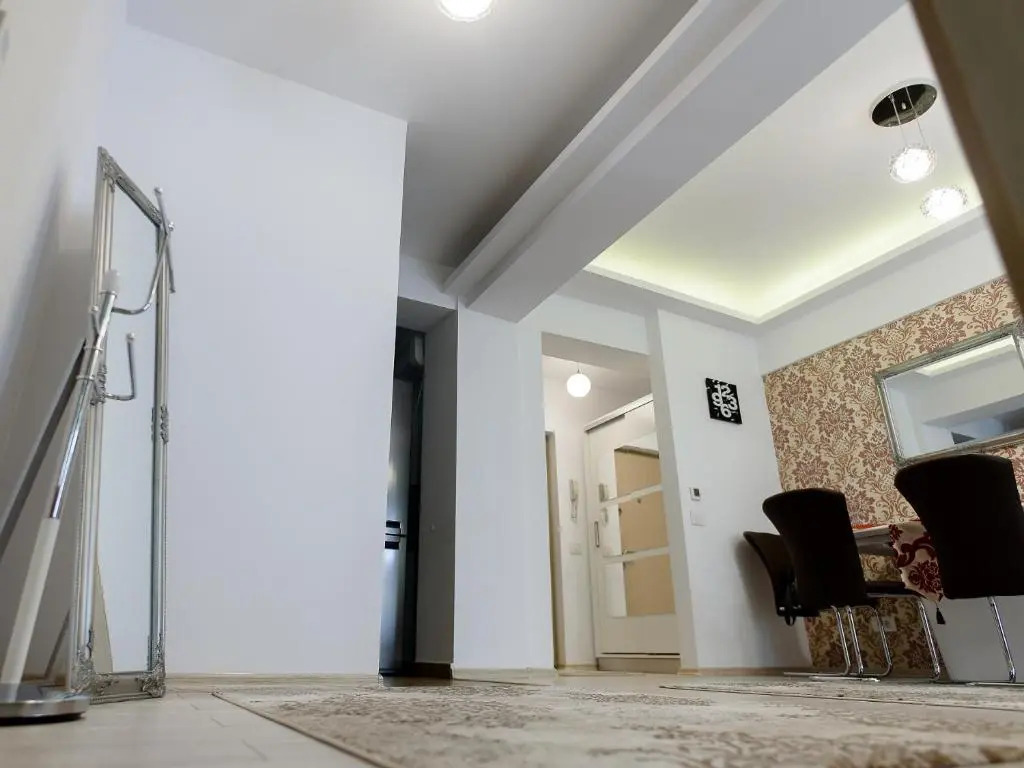 Carla's apartment