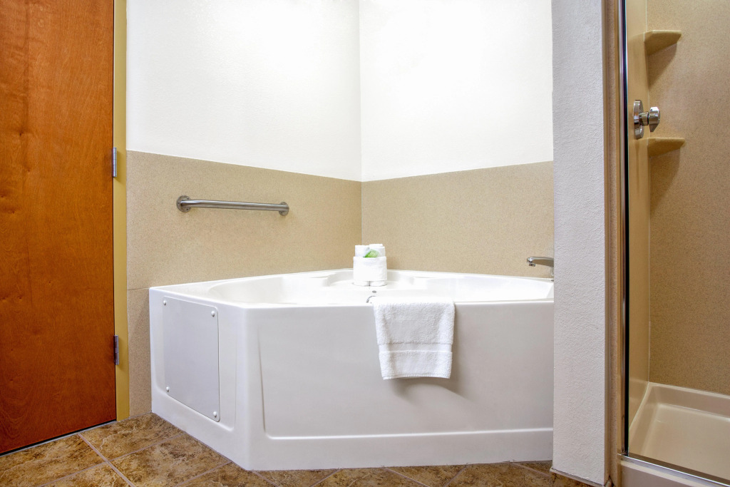 Holiday Inn Express Hotel & Suites Inverness by IHG