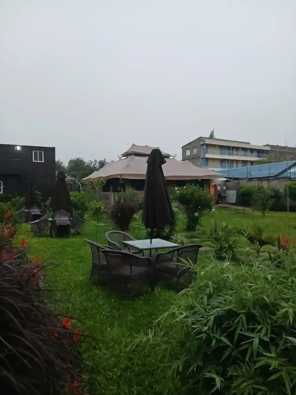 Enkipai Hill Hotel