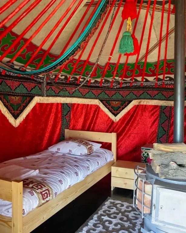 Этно-комплекс Ulush Yurts (Улуш Юртс)