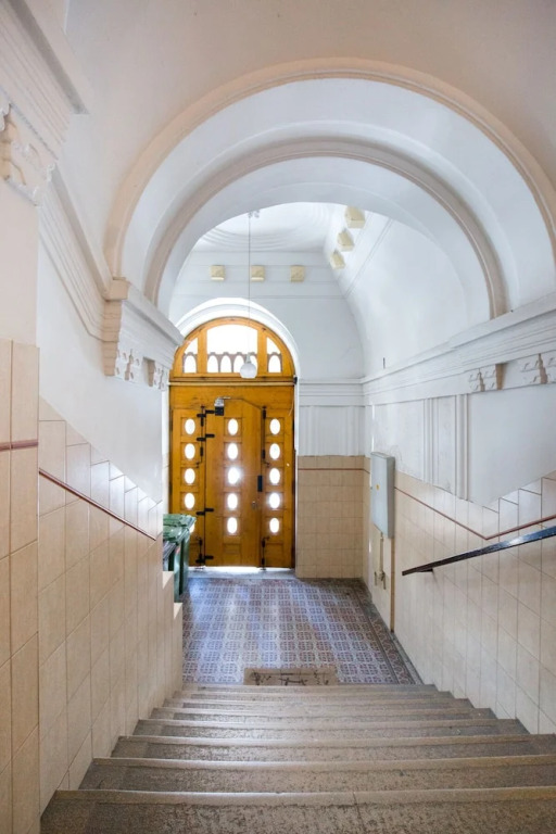 Squares and Dots Apartment