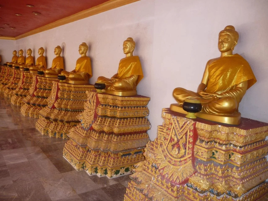 Klong Muang Hostel คลองม่วงโฮสเทล